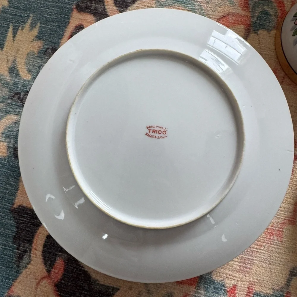 TRICO Hand Painted Elegant Gold and White Tea Set